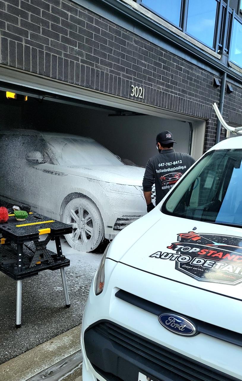 Best Mobile auto detailing is a premium car cleaning and restoration service